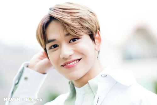 奔跑吧lucas黄旭熙是谁微博个人资料黑历史ins被扒 家境是富二代