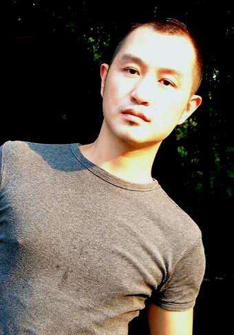 歌手高枫为什么弄那个不吉利恐怖的专辑封面 高枫章子怡好过铁证