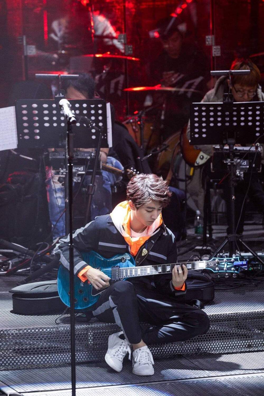 �������������ϼ�ͥ�������Ǹ������� �������ĸ�ĸ��˭��ʲô��