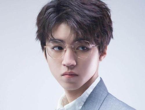 �������������ϼ�ͥ�������Ǹ������� �������ĸ�ĸ��˭��ʲô��