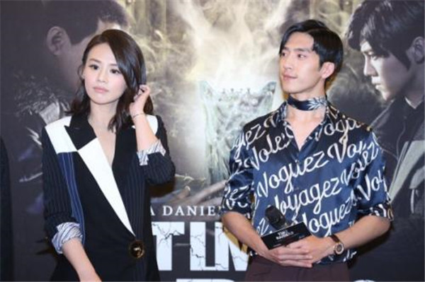 ��˼���غ�Բ��ô��ô���ֱ����� ��˼����Ʒ��ô������������