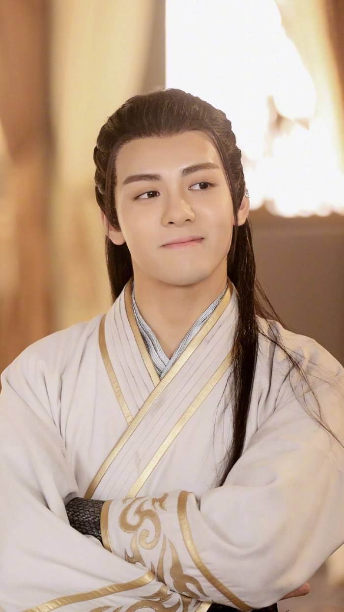 ��˴����ô�о��ǻ�Ѫ̫˧�˸�ĸ��˭ ��˴���Ҿ������ع�