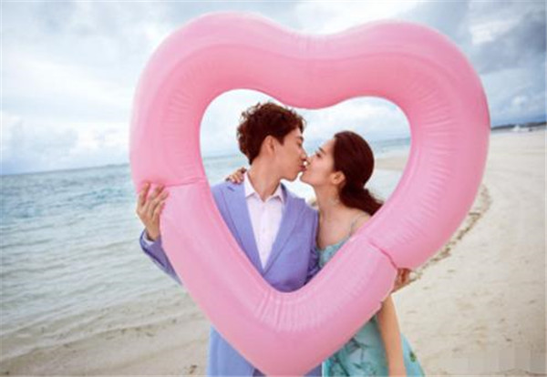 �������������һ�����˽������ �������ʵ������з���8��