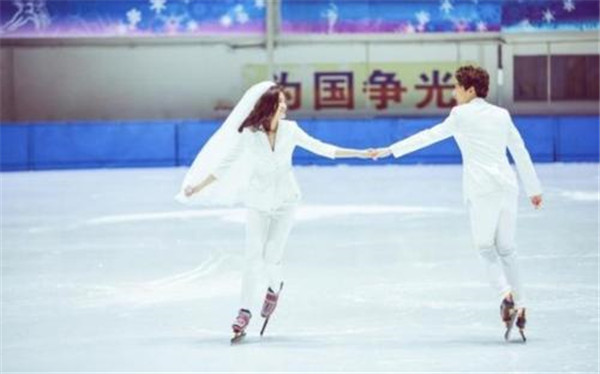 �������������һ�����˽������ �������ʵ������з���8��