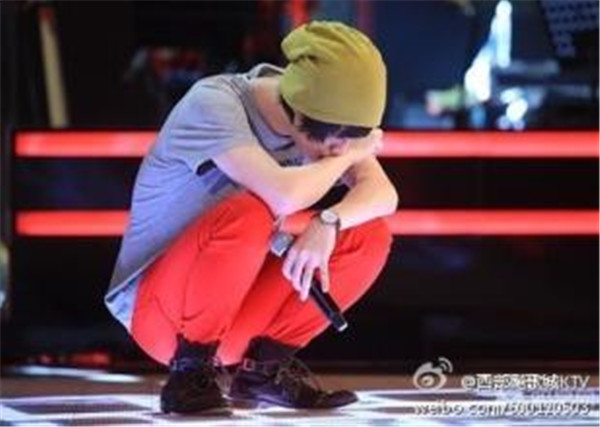 王乃恩睡8个女粉丝照片太可怕了 王乃恩现在怎么样了被雪藏了吗