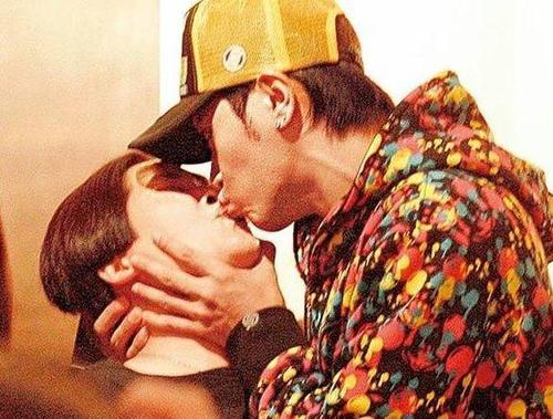 罗志祥和他的妈妈黑料接吻照片 罗志祥妈妈曾经是干嘛的感情生活