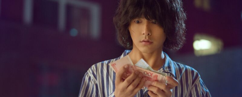 �ҵ�Ī�����к�Ī������������