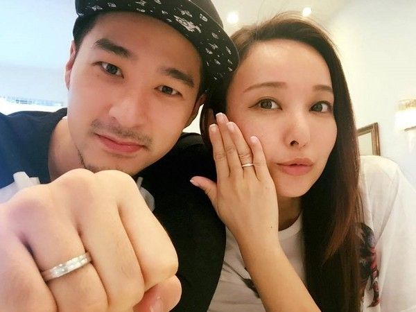 �������Ͻ�ɢ��Ļ��Ա�������� �������Ͻ�ɢ���Ա���ڸ���