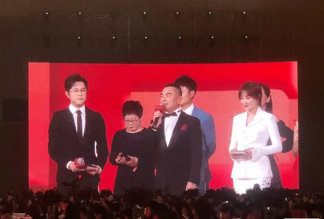 ����ص�һ��������˭�Ҽ��λ��м������� �������״��ʲô׬Ǯ