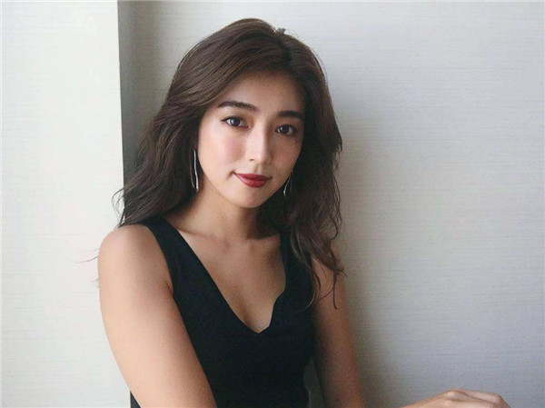 �ձ�������ŮͼƬ �����۵ĳ����Ը��ձ���Ůͼ������