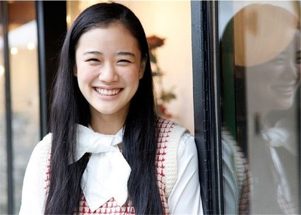 �ձ�������ŮͼƬ �����۵ĳ����Ը��ձ���Ůͼ������