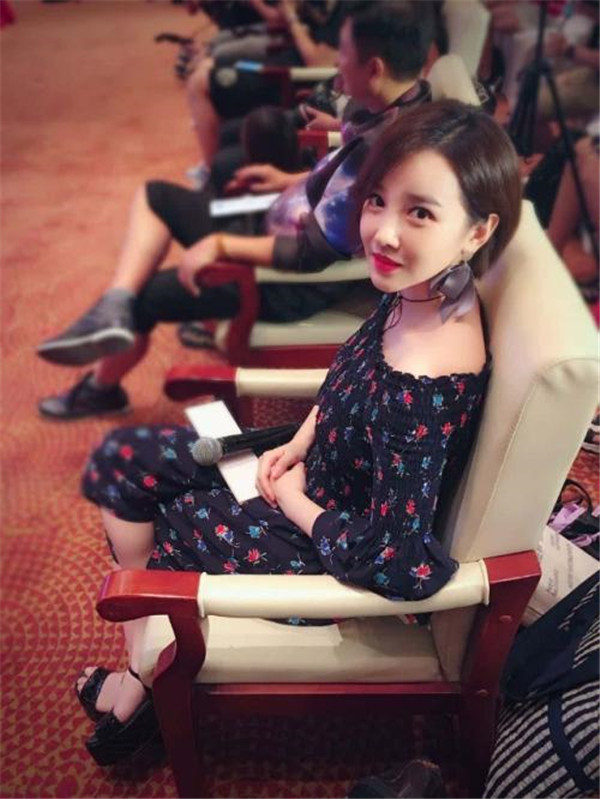 �����ͳ�С硵Ĺ�ϵ��ſ��� ��С硶������ô������΢��������