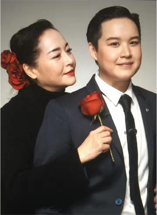 ��椵�Ů����˭����ʲô ���Ů���ж�װ����̫�����ǰְ���