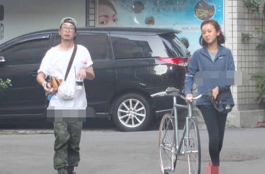 ���⺭������ʲô��ϵ��ô��ʶ�������� ��������˭���ϱ�����Ƭ