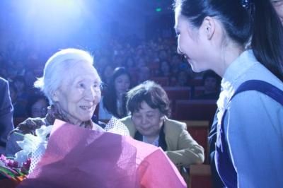 ��������ȥ��ԭ�� ����������Ů����Ů�� ���ۺ�˭����к�����