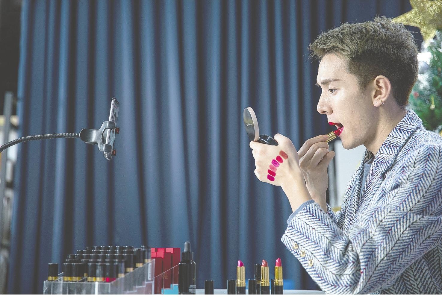 ��������������������� �����ΪʲôͻȻ������ô���