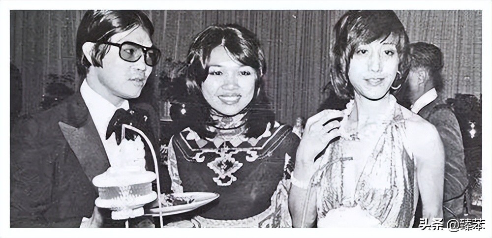 ����ǧ��γ�Ӣ��������10�� ��Ů������14�� ˭�˺�����