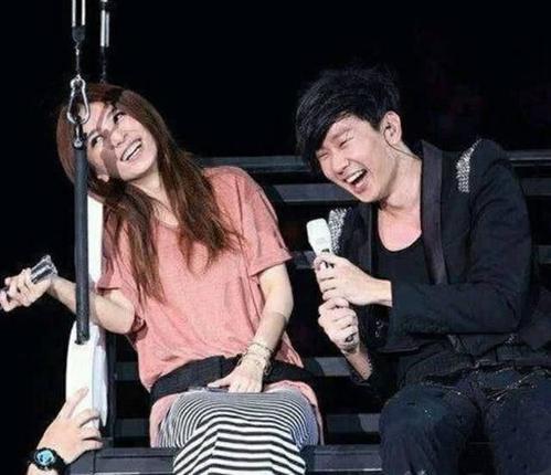 林俊杰田馥甄承认恋爱714事件怎么回事 田馥甄为什么拒绝林俊杰