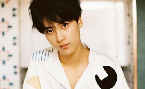 С��Ա�̸߳������������������ĸ�ѧУ��ĸ���� �߳�Ů������˭