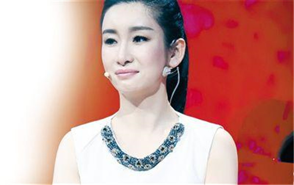 �غ�贵�һ���Ϲ���˭�м��θ��龭�� �غ�贽�����λ�ǰ����˭