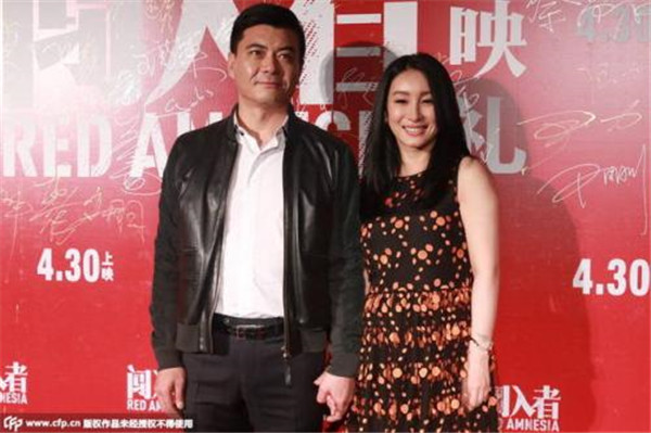 �غ�贵�һ���Ϲ���˭�м��θ��龭�� �غ�贽�����λ�ǰ����˭