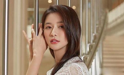 蔡卓宜有没有生过小孩她离婚的真实原因 蔡卓宜前夫是干什么的