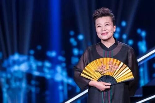 С�����м��λ��������ɷ��� ��Ϊ���С�����к�����Ϊ�����