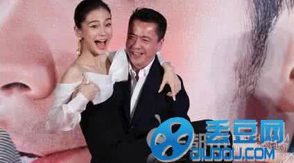 �����ڽ�����λ������������Ǹ������� �����ظ�ĸ�Ǹ�ʲô��