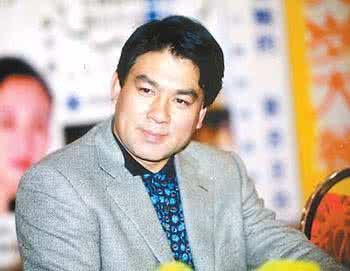 朱时茂几个老婆和邬君梅什么关系 朱时茂和范旭霞为什么分居8年