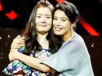 ������Ů����������״ �����Ƚ�����������������������ѧ��