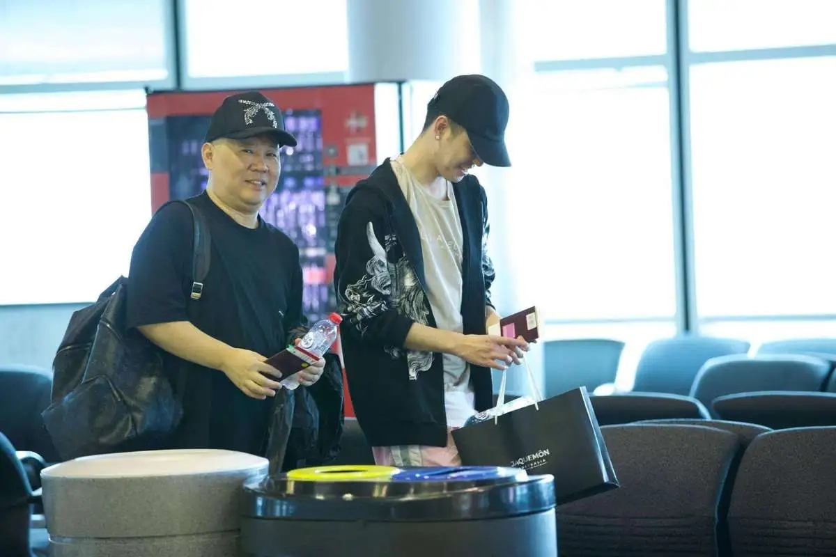 �������Ͼ���վ�¼��������