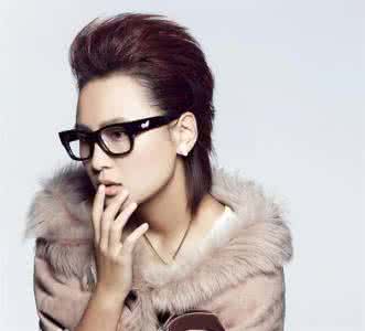 �ܱʳ������ϲ������� �ܱʳ�����ǰ����Ƭ�ԱȽ��ռ�Ů��ζͼƬ