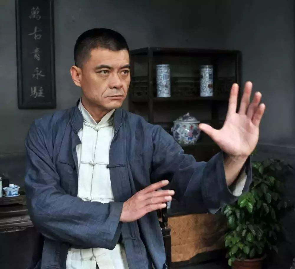 王新军有几任妻子个人资料婚史揭秘 王新军唐静为什么离婚原因