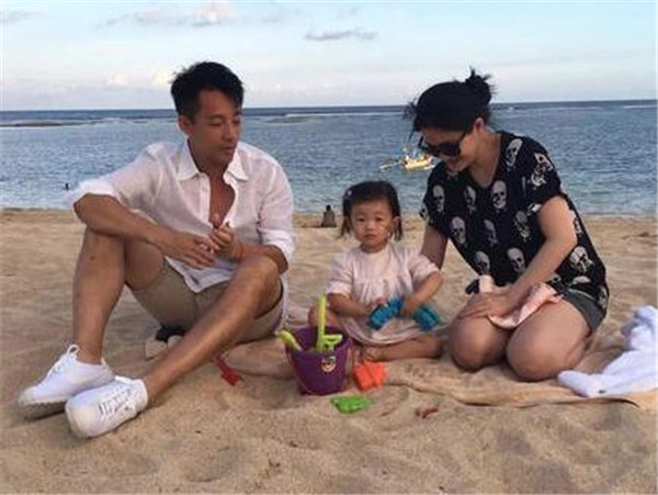 汪小菲婚礼扇大S耳光 汪小菲为什么打大s 大s疑遭家暴是真的吗