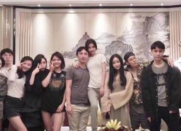 ���ö��������¼����� ��һ�˶��ö���ݫh����ʷϲ���������