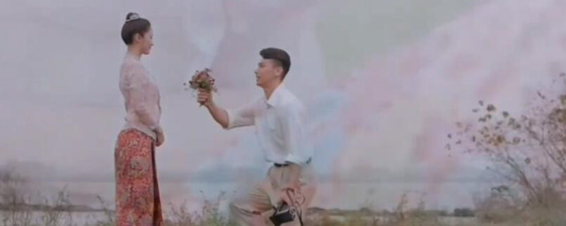 С���ǽ�־����˭��һ��