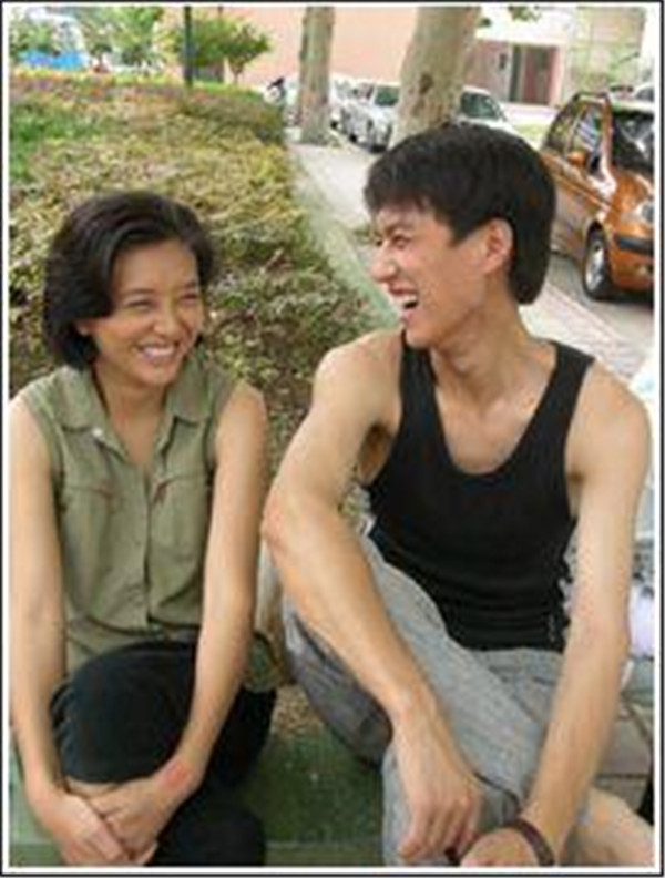 �����ĵ�һ�������ǽ����ʲô��ϵ ��ɺ����������Ϲ��������