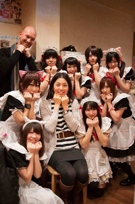 �ձ������ڿ㿧�������˷���ͼ ����Ů��װ����Ա�����������