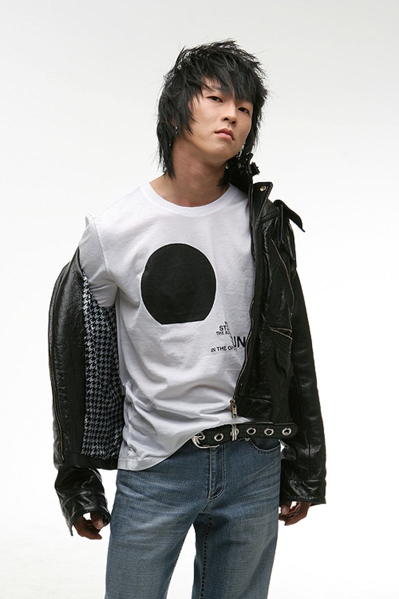 ʮ��������������������� �й��˾�Ȼռ�˰������賬���г���