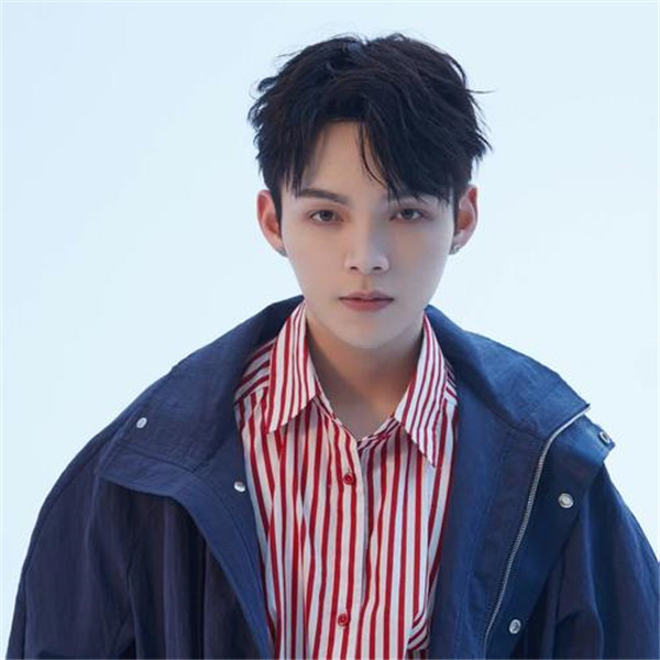 ���ǽ���ô��ô��Ǯ�Ǹ������� ���ǽ�Ϊʲô���ڱ���ںö���