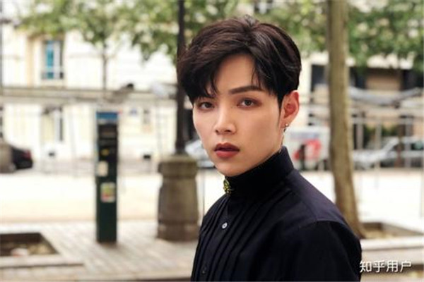 ���ǽ���ô��ô��Ǯ�Ǹ������� ���ǽ�Ϊʲô���ڱ���ںö���