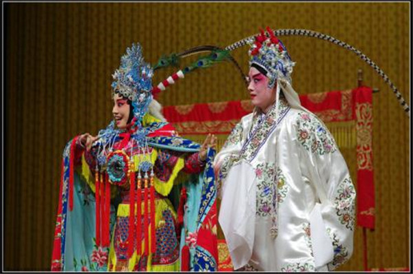 �����Ϊʲô����ϰ�������Ů ��ϰ���˭��������Ϲ���˭��Ƭ