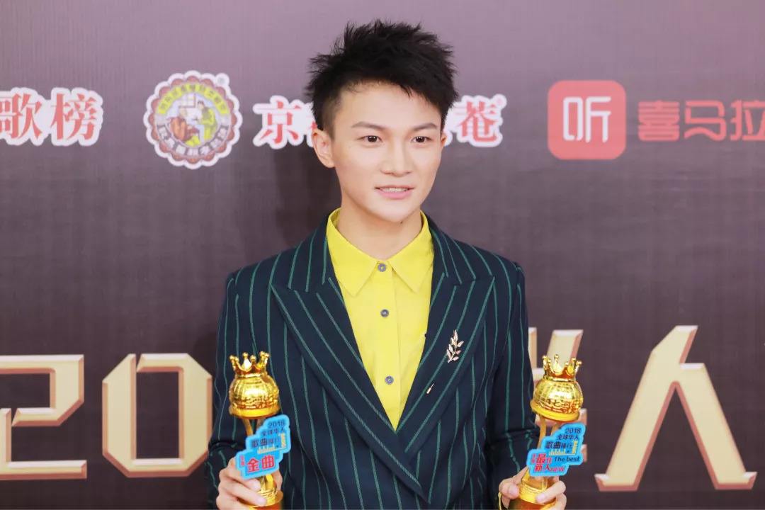 ����������ϼ�龿��������Ů�� ����Ϊʲôû��Ů����