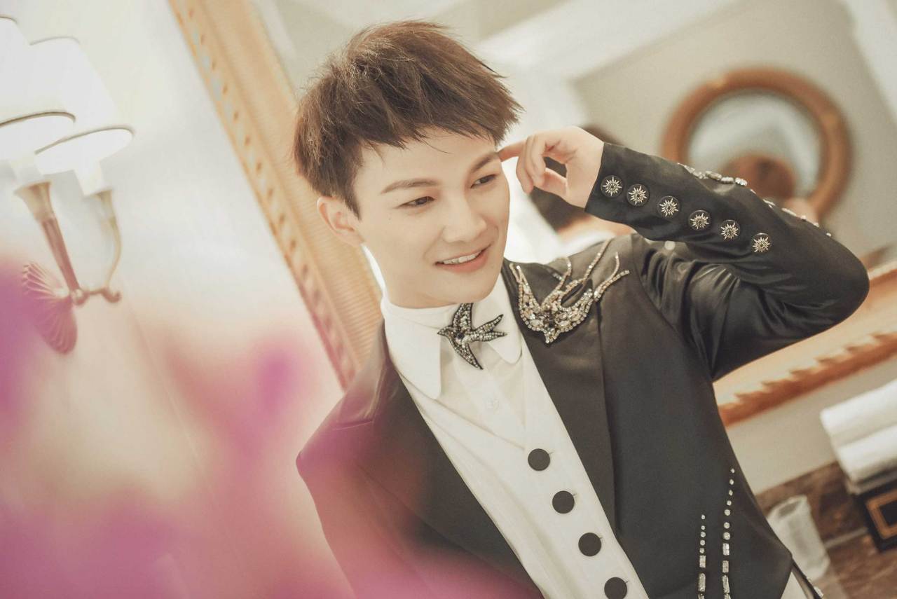 ����������ϼ�龿��������Ů�� ����Ϊʲôû��Ů����