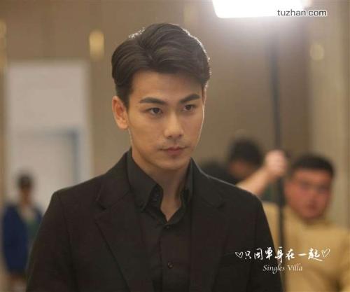 �������Ƕ���ͳ��Ϻ���ô��ʶ������ ������ǰ��Ϊʲô���