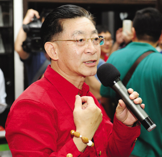 ��С��ͯ�������ſڱ�Ϊʲô���� ��С��ͯΪɶ�ܱ���������ʲô