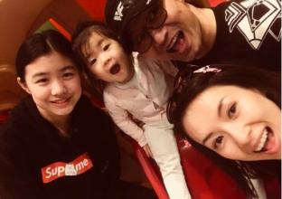 康作如个人资料照片现任老公是谁 康作如和女儿照片汪璟怡多大