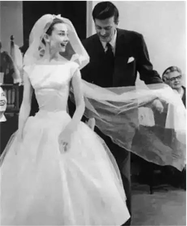 ����ϣΪʲôһ��δȢ���龭�� �ձ��ͼ���ϣ��ʲô��ϵ�а�����