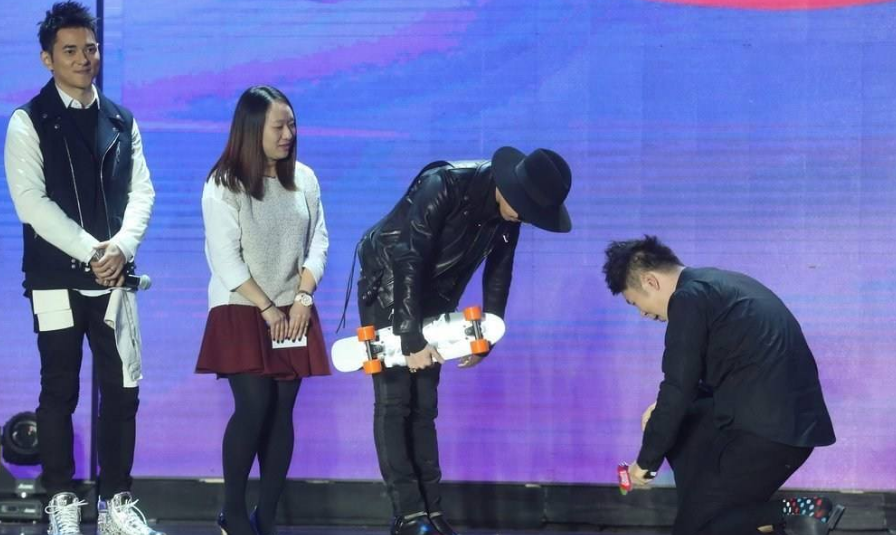 �ź��α����ӷ�ɱΪʲôԭ�� �ź����¹�Ȩ־���¼���ô����