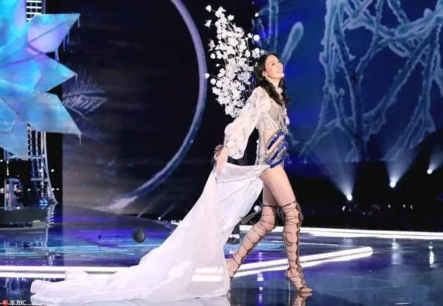 ����������ģ�ز�������ά������ô����